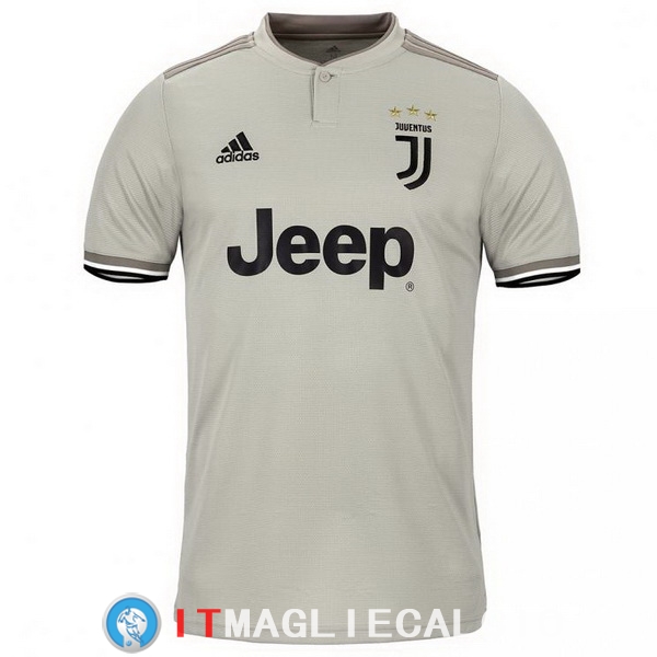 Terza Maglia Juventus prima Terza Maglia Juventus prima