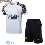 Formazione Maglia Set Completo Real Madrid 2025/2026 Bianco Giallo Nero Formazione Maglia Set Completo Real Madrid 2025/2026 Bianco Giallo Nero