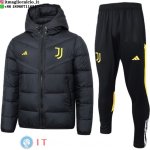 Giacca in Cotone Set Completo Juventus 23-24 Nero Giacca in Cotone Set Completo Juventus 23-24 Nero