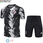 Formazione Set Completo Maglia Juventus 2023/2024 Grigio Nero Formazione Set Completo Maglia Juventus 2023/2024 Grigio Nero