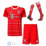 Maglia Bayern Monaco Prima 2022/2023（Maglia+Pantalon+Calzettoni）