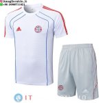 Formazione Set Completo Bayern Monaco 2025/2026 Bianco Blu Grigio Formazione Set Completo Bayern Monaco 2025/2026 Bianco Blu Grigio
