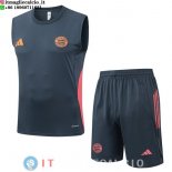 Senza Maniche Set Completo Maglia Bayern Monaco 2025/2026 Grigio Navy Senza Maniche Set Completo Maglia Bayern Monaco 2025/2026 Grigio Navy