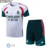 Formazione Maglia Set Completo Real Madrid 2026/2027 Bianco Rosa Verde Formazione Maglia Set Completo Real Madrid 2026/2027 Bianco Rosa Verde