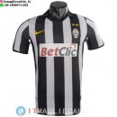 Retro Maglia Juventus Prima 2010/2011