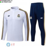 Felpa Da Allenamento Set Completo Real Madrid 26-27 Bianco Giallo Blu Navy Felpa Da Allenamento Set Completo Real Madrid 26-27 Bianco Giallo Blu Navy