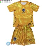 Maglia Inghilterra Set Completo Uomo Portiere 2026 Giallo Maglia Inghilterra Set Completo Uomo Portiere 2026 Giallo