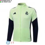 Giacca Lunga Zip Real Madrid 2025/2026 Verde Luce Giacca Lunga Zip Real Madrid 2025/2026 Verde Luce