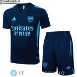 Formazione Set Completo Maglia Arsenal 2025/2026 Blu Navy Formazione Set Completo Maglia Arsenal 2025/2026 Blu Navy