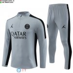 Felpa Da Allenamento Bambino Set Completo PSG 23-24 Grigio Felpa Da Allenamento Bambino Set Completo PSG 23-24 Grigio