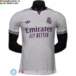 Maglia Real Madrid Speciale Giocatori 2026/2027 Bianco I Purpureo Maglia Real Madrid Speciale Giocatori 2026/2027 Bianco I Purpureo