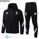 Giacca con Cappuccio e Zip Completa e Pantaloni Juventus 2025/2026 Nero Bianco