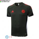 Formazione Maglia Bayern Monaco 2025/2026 Verde Navy Formazione Maglia Bayern Monaco 2025/2026 Verde Navy