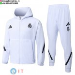 Giacca con Cappuccio e Zip Completa e Pantaloni Real Madrid 25-26 Bianco Giacca con Cappuccio e Zip Completa e Pantaloni Real Madrid 25-26 Bianco