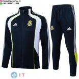 Giacca Lunga Zip Set Completo Real Madrid 25-26 Blu Navy I Bianco Giacca Lunga Zip Set Completo Real Madrid 25-26 Blu Navy I Bianco